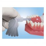 IPR-Gauage-set-in-hand